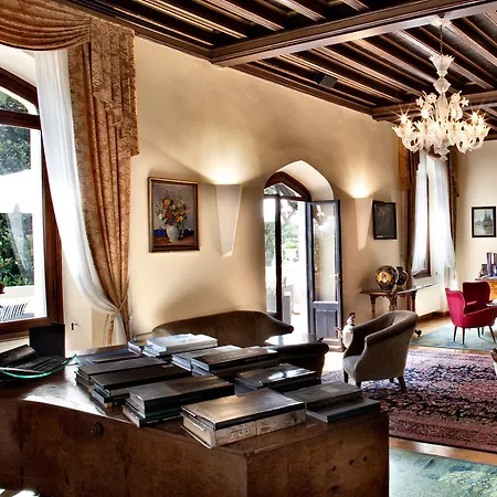 Hotel Giulia Gargnano